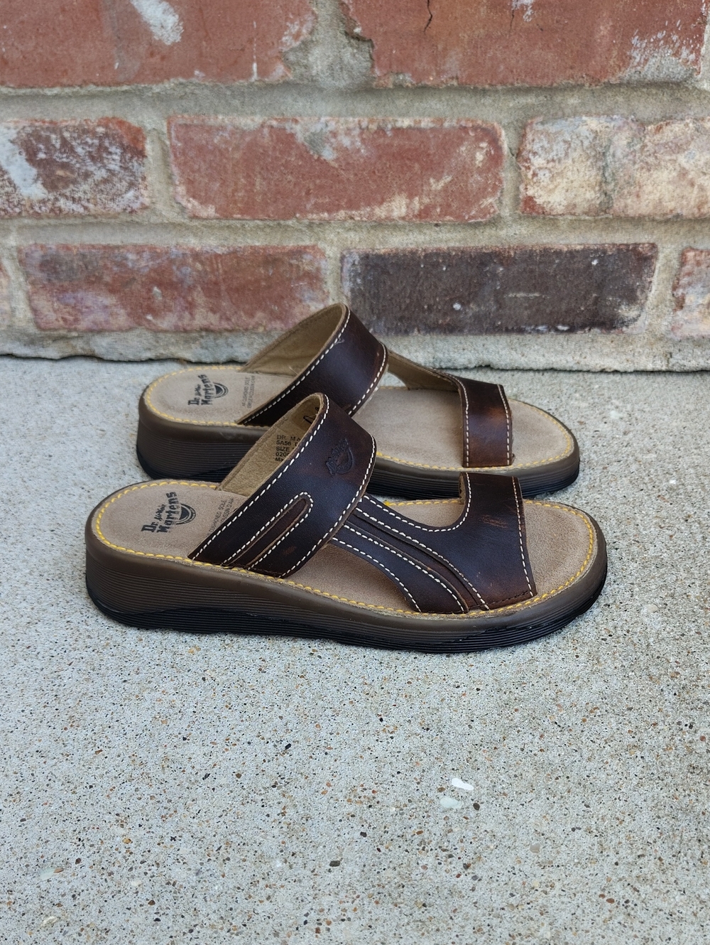 Vintage Dr. Martens Leather AirWair Cushioned Slide Sandal Size 3UK 90s Grunge